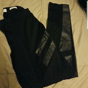 Nicki Minaj leggings